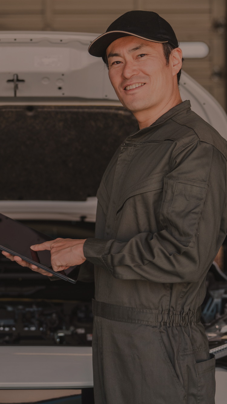 車の修理・鈑金・塗装は里見車工房へ。